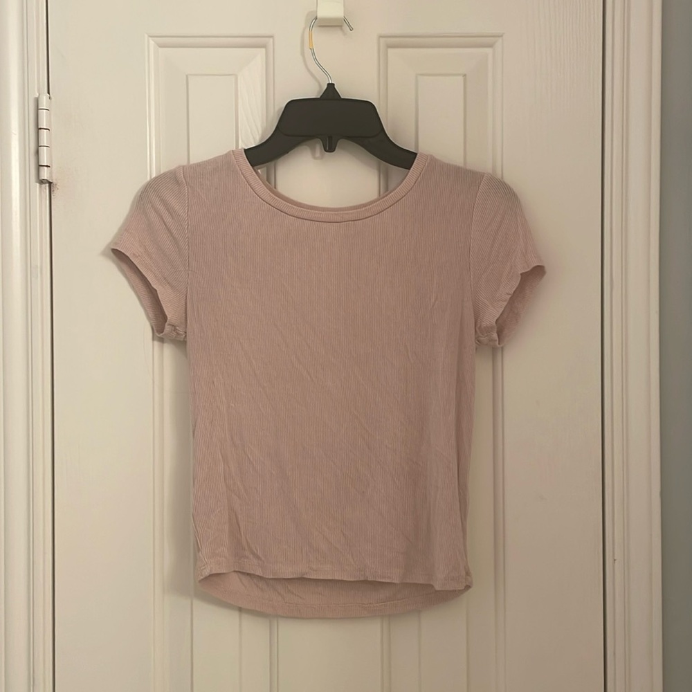 Garage dusty pink ribbed tee